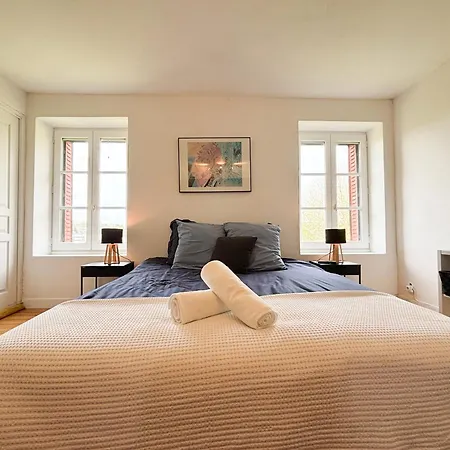 Charmante Maison Au Calme Avec Jardin, Wifi, Ideale Pour Les Familles *
